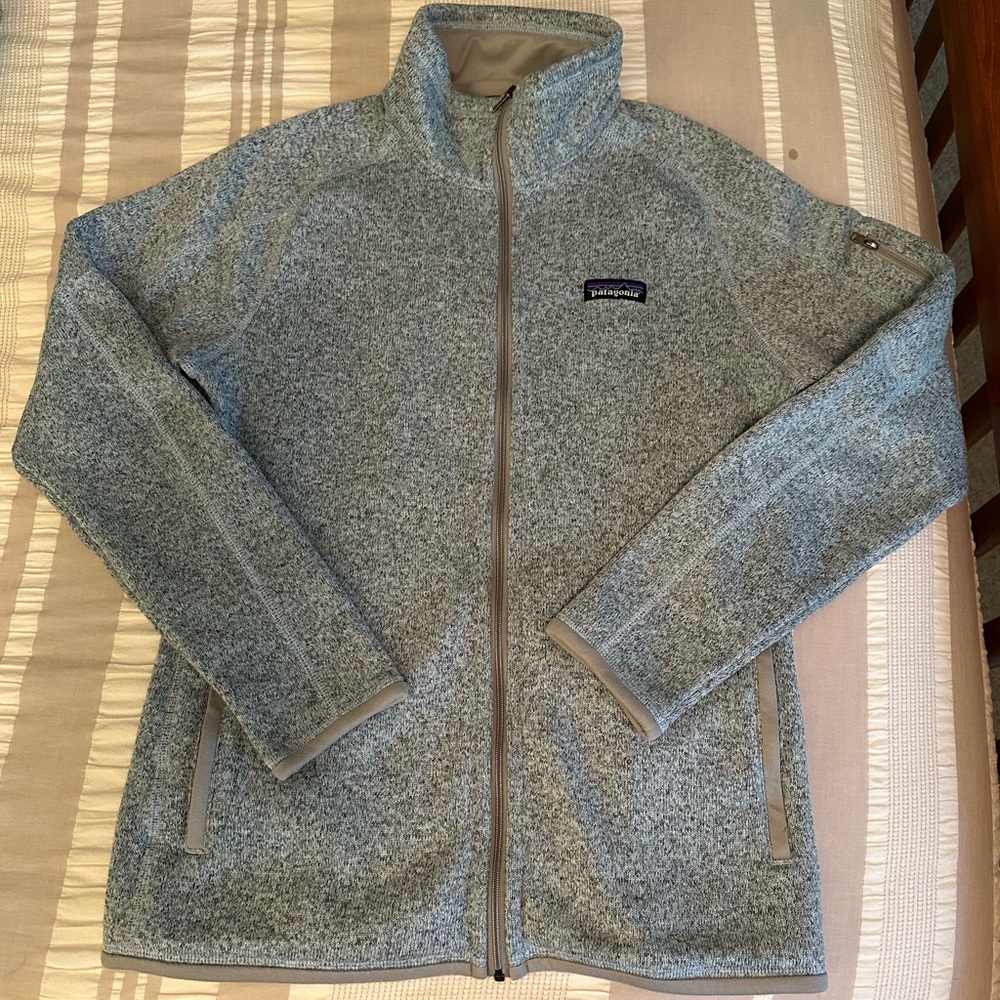 blue patagonia zip up